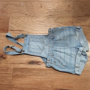 Short overalls